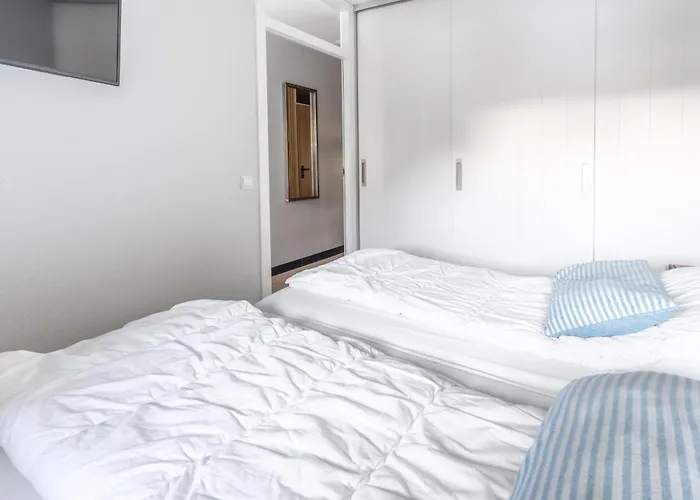 Appartementencomplex Juliana 44 * Де-Коог